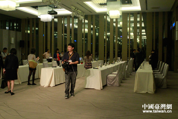 ���_�k���Ώ�־܊�c�_�������ί����ί�������ڶ�����ʽ����ĕ�����ý�wӛ�����ڡ��Ȉ�����