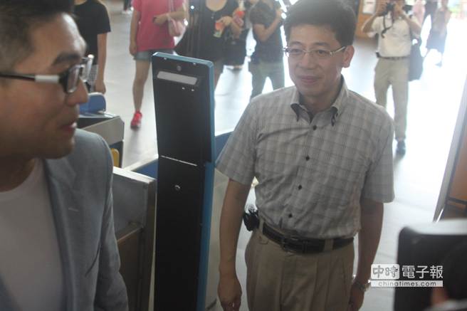 臺“國安會”咨詢委員謝立功表態辭官參選基隆市長 臺“國安會”咨詢委員謝立功表態辭官參選基隆市長