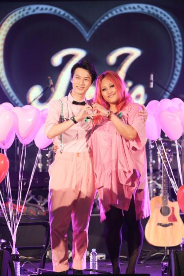 �������󣩡��ҼҺ������50�fԪ��