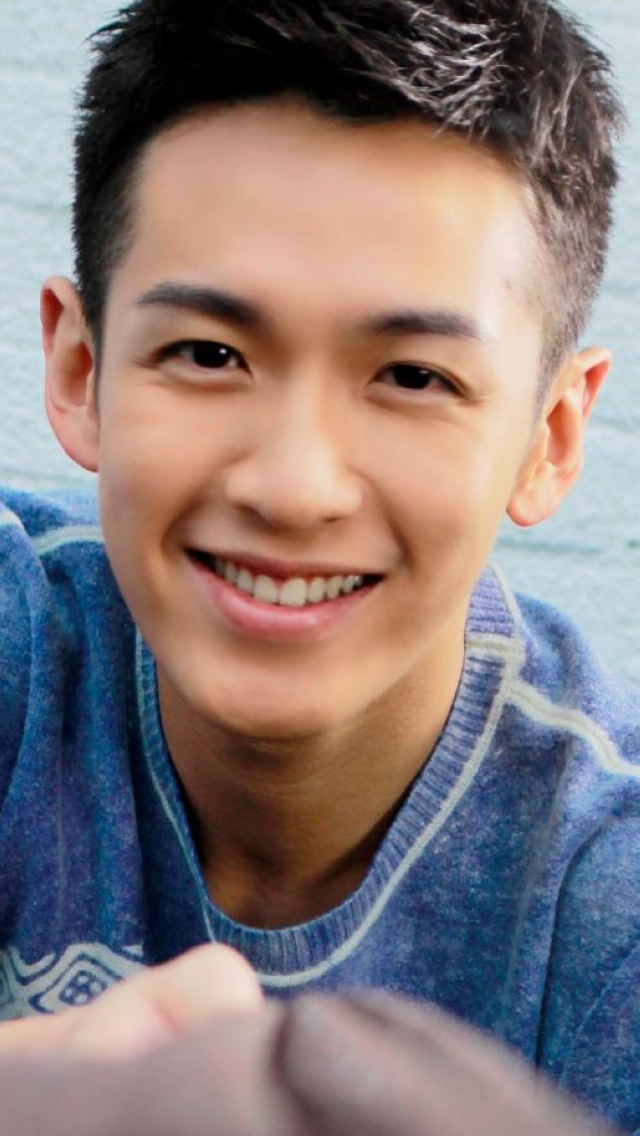 傳柯震東在陸吸毒被捕 經(jīng)紀人:聯(lián)系不上無法證實 傳柯震東在陸吸毒被捕 經(jīng)紀人:聯(lián)系不上無法證實