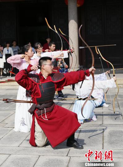 ���ݴ�W�����y��ˇչʾ���@����W�ӂ��������޵¾���