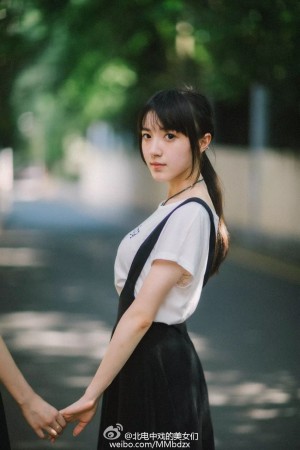 �Ͼ����ֵ�p��̥����ͬ���M(j��n)ͬУͬ���I(y��)