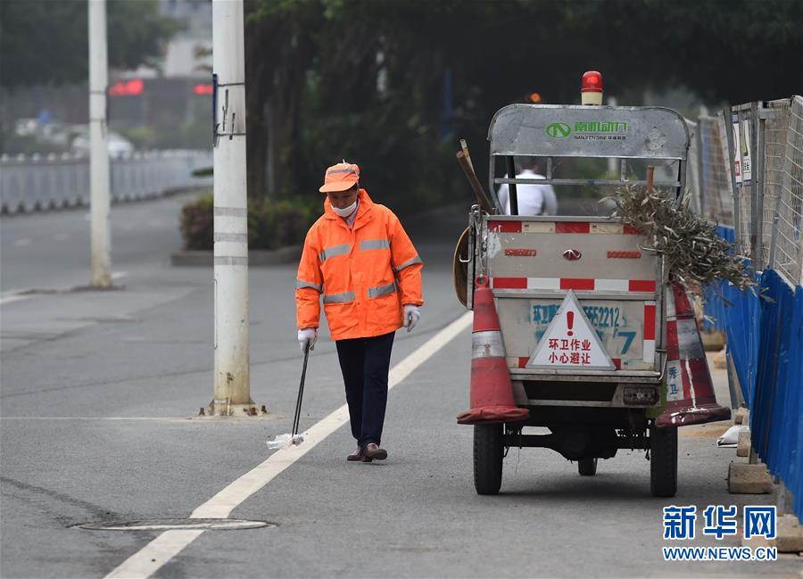 �ڄ��ߵĹ��Ո���