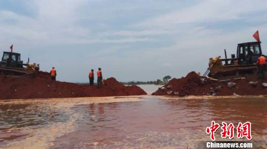 6��24��12��04������۶ꖿh�I�������כQ�ڱ��ɹ��������������Δz