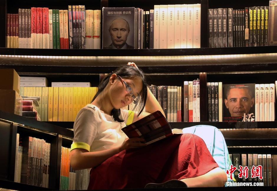 �����������������Ȧ����ʥ�ء�