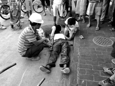 ���t��Ů�ӡ���ïӢ�鸵�ĝM���˹��������ȡ����A��l(f��)