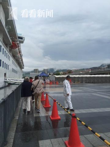 �{��ʯ����̖�]݆