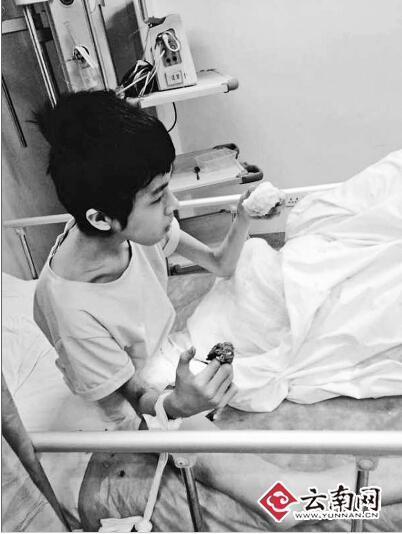 ����ȥ��������o��֪ ���σ�һֱ˯���z�w��