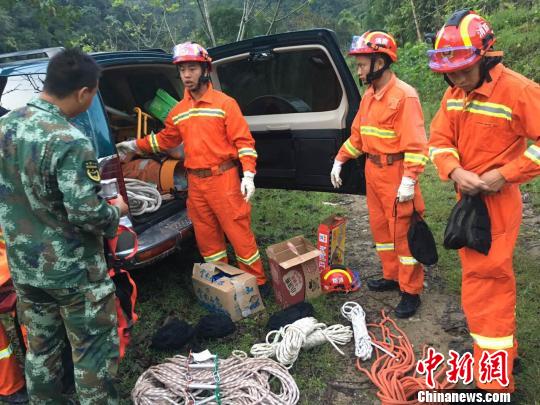 �D���Ԯ�ˆT�s���F(xi��n)���� �΂��� �z