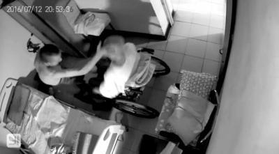 �б�ķŰ����Ѯ���˱���һ�� �O�����´��ˮ���