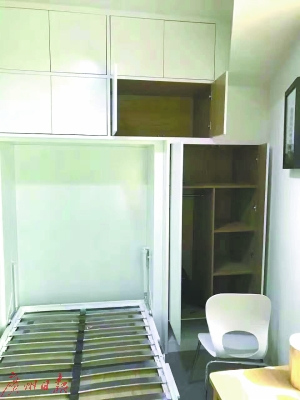 ���ڡ����\�������P60�fԪ��ɾ�V���~�`��