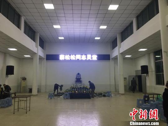 ���H�ќI�e�o�h���˾���:�����B�F���Ҳ�]���ϡ�