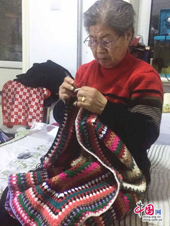 �u���´���һλ���˺�һλ���Y���ߵ������cף��