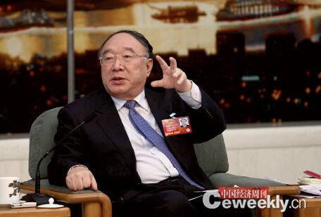 �S�淫���üӸܗU�ķ�ʽȥ���Ў�挢�Ǟ�(z��i)�y