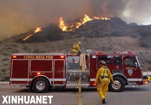 10��21�գ������ˆT�������������၆���R�����؅^ɽ�ִ��F����𡣮��죬���x��ɼ�����ϼs30������R�����؅^�l��ɽ�ִ��Ŀǰ���������500Ӣ����ɽ�ֺ͔��������ﱻ���������˱��o����ɢ�� ���A��l