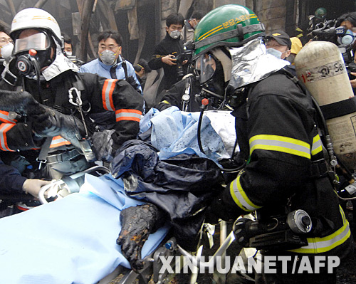 1��7�գ����n�����ܵ������У������T�ı�ը�F��̧��һ��ʬ�w��