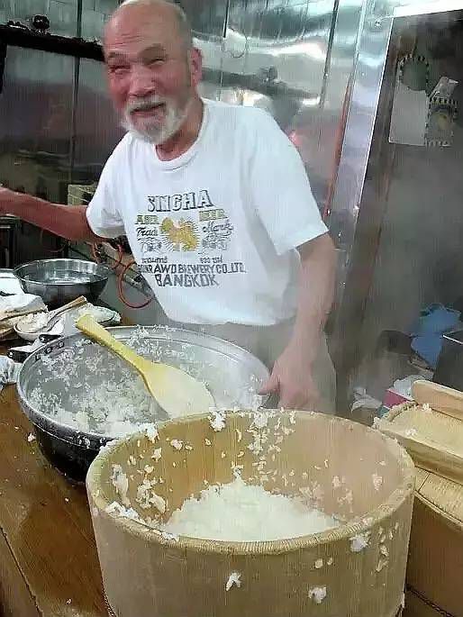 ����50��ĕr(sh��)�gȥ��һ������,׌ȫ���˓�����.