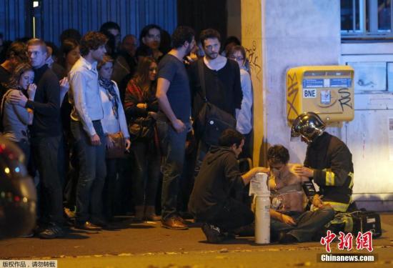 2015��11��14�գ����������B�h���u���������m�����d������һ���܂����������ڽ����ί��� ��Ӣ�����l�󡷈�����������m�����d��������120���������鱾�ο��u������K�صĵ��c���AӋ�܂��˔���200�ˡ� ���Q���ֲ��������M�넡Ժ�������ڈ��������_�����䣬�r�L�_10��15�����������Ժ����Ѫϴ����