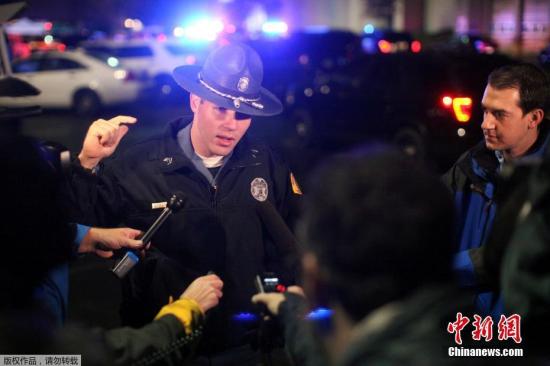 ��(d��ng)?sh��)ؕr(sh��)�g9��23�գ�λ������(gu��)�Aʢ�D�ݲ����D��һ�����鿦˹���أ�Cascade Mall�����̈�(ch��ng)��(n��i)�l(f��)�����������������4���������܂��˔�(sh��)��δ�_�����D���Aʢ�D�ݾ����R�ˡ�������˹�ڬF(xi��n)��(ch��ng)��ӛ�߽�B��r��