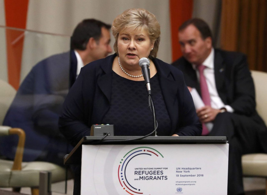 Ů�˿�һ�Ķ�����Ų��Ů�����_(k��i)��(hu��)�r(sh��)æ��ץ���`��