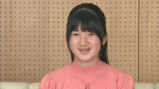 �������ձ���̫�ӵĪ�Ů�����������^����݌W�����DƬ��Դ���ձ�ý�w��