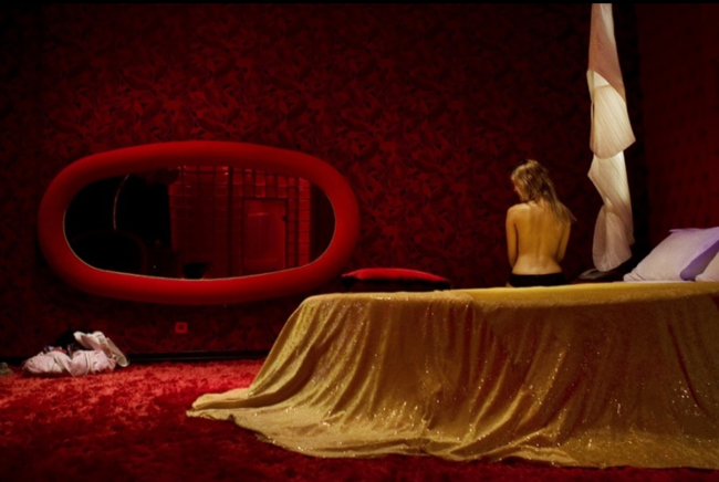 ���ģ�ϣ�D�����Խ����u���F��