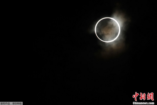 �Y�ψD���խhʳ��