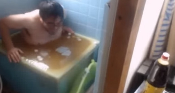 �ձ��W(w��ng)�t�����ռ�100ƿ��Һ ֱ������ԡ�W(w��ng)�Ѷ�����