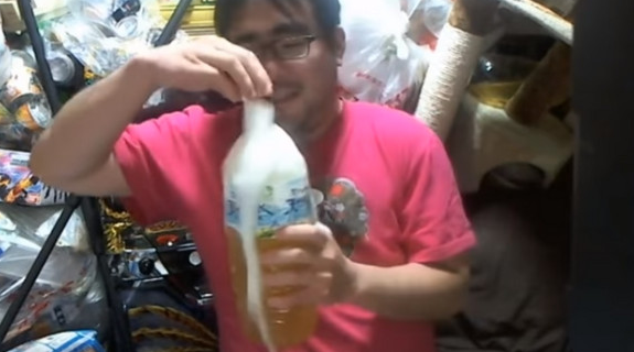 �ձ��W(w��ng)�t�����ռ�100ƿ��Һ ֱ������ԡ�W(w��ng)�Ѷ�����