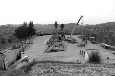 ̎���Lʯ�͵��;���