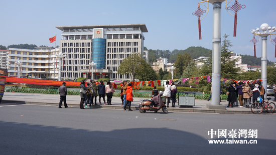 �ؼ��^�꣺�������һ���}�����^������