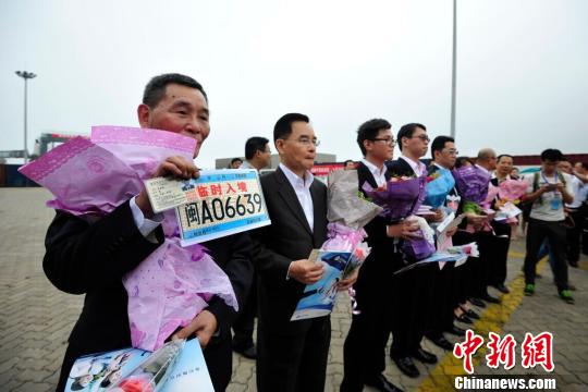 ����(g��)ͨ�P(gu��n)��z����30��犲������@���_(t��i)��С�I܇ȫ���I(l��ng)�����R�r(sh��)�뾳���ա��͡��R�r(sh��)�{�ա����Լ�һ��̫ƽ��ؔ(c��i)�a(ch��n)���U(xi��n)ٛ(z��ng)�͵�20�f(w��n)Ԫ����ű��~���Ρ�(������z) ������ �z