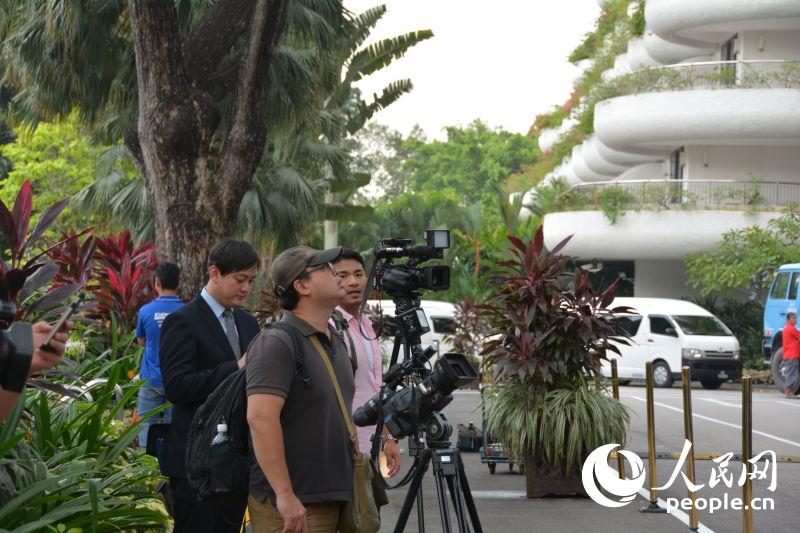 �ɰ��I(l��ng)��(d��o)�˕��挢��7�����¼����e�С���ý�w�����@��ͨ���M�뷱æ������B(t��i)��������W(w��ng)ӛ�߶Εԉ����S誔z��