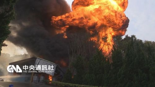 苗栗涂料工廠發生大火現場多次傳出爆炸聲(圖)