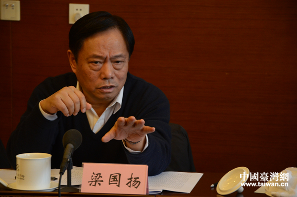 ����(gu��)�P(y��ng)���ӏ�(qi��ng)�ɰ��Ļ����� ���M(j��n)�ɰ����(hu��)�ں�