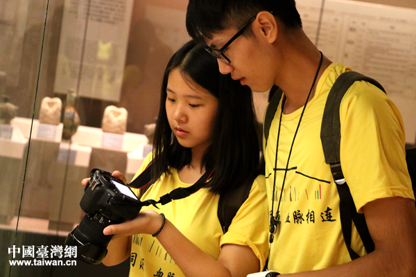 �ɰ������R�^�еĴ������У��D���g����ǧ��