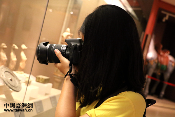 �ɰ������R�^�еĴ������У��D���g����ǧ��