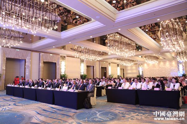 ��ϯ�_Ļʽ���I(l��ng)��(d��o)�c���e�����Ї��_���W(w��ng) Ԭ�� �z��