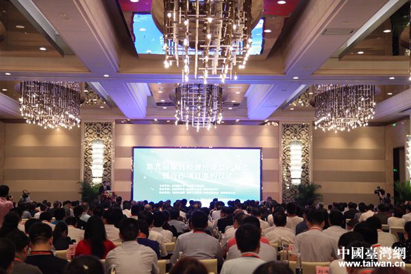 �ھŌ�ԥ�_��(j��ng)�Q(m��o)ǢՄ���_Ļʽ�F(xi��n)�������Ї��_���W(w��ng) Ԭ�� �z��