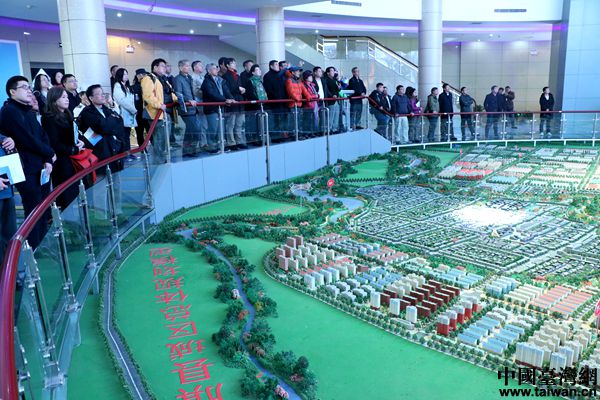 �׌ú��{�ɰ��l���Ļ�Փ���A�M�չ� ��P�l���Ļ����������҈@�ɞ鹲�R