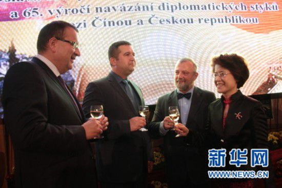 �҇��v��ʹ�^�e�Ї��c�д���