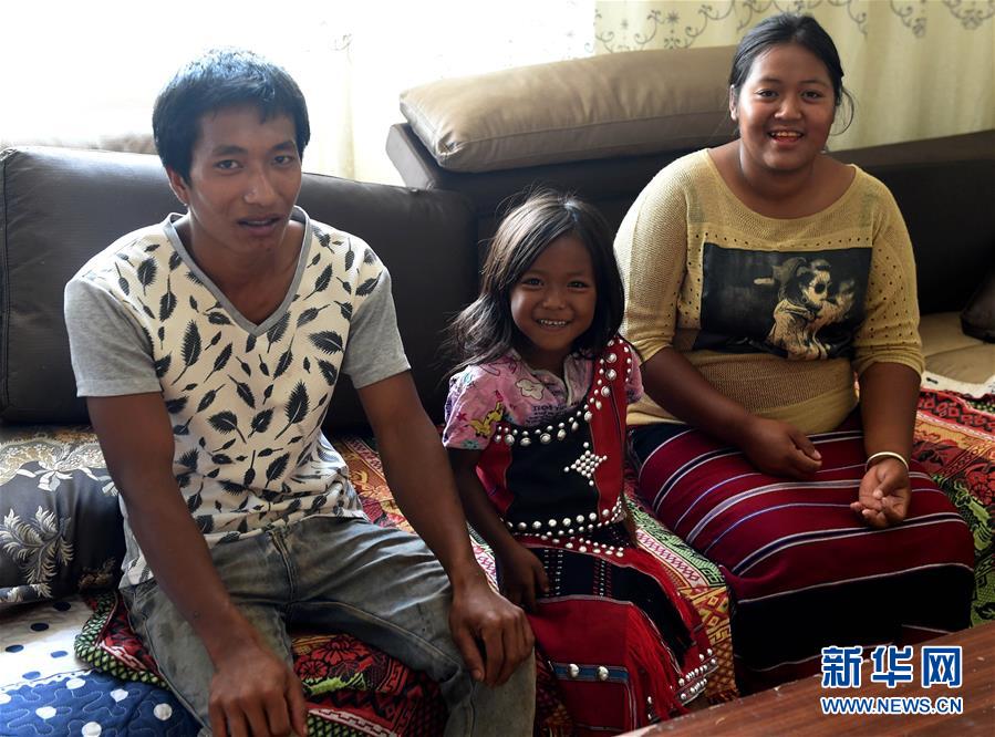 ��ֱ�^���塱���ʷ�ؚ�ĿsӰ�����������������կ��С��֮·