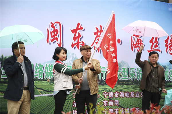 ȫ��(gu��)�W(w��ng)ý�}�|���l(xi��ng)�І���(d��ng) �W(w��ng)ӛ����һ·��Ʒ���ò�