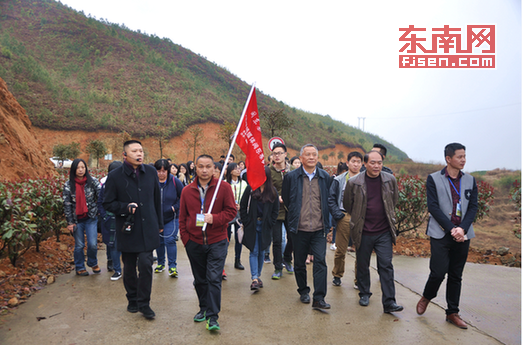 �ی�����벢�e ���조���B���l��ɽˮ�³ǡ�