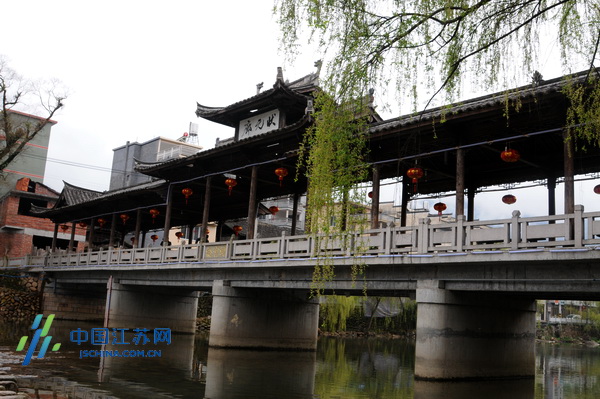 ɽ��ˮ�G�L���� ȫ���Wýӛ�����[���ی�ǧ��Ŵ�