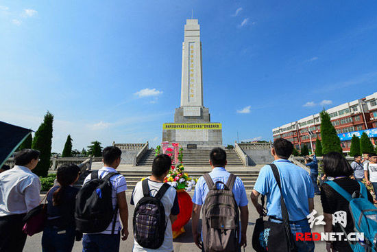 �����{�ɰ�ý�w�ϲ��L�F��S�ёK���o����I���@��Ĭ���¾�����