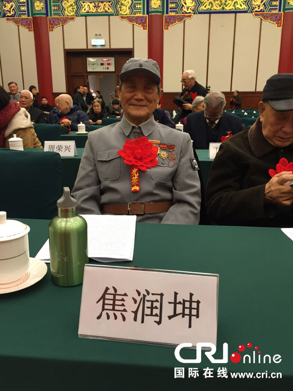 �o��Ց𠎄���70����ϵ�л�ӆ��Ӄxʽ�ھ��e��