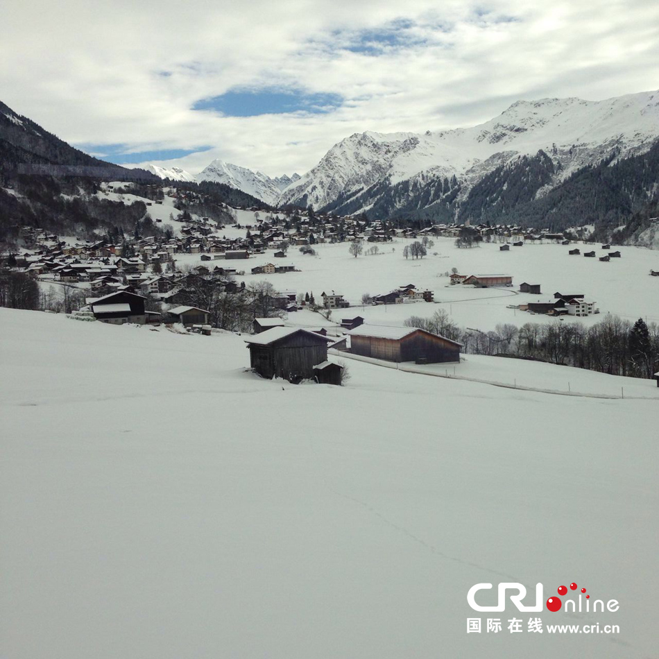 ��ʿý�w�۽���ˏ�(qi��ng)�_(d��)��˹֮��