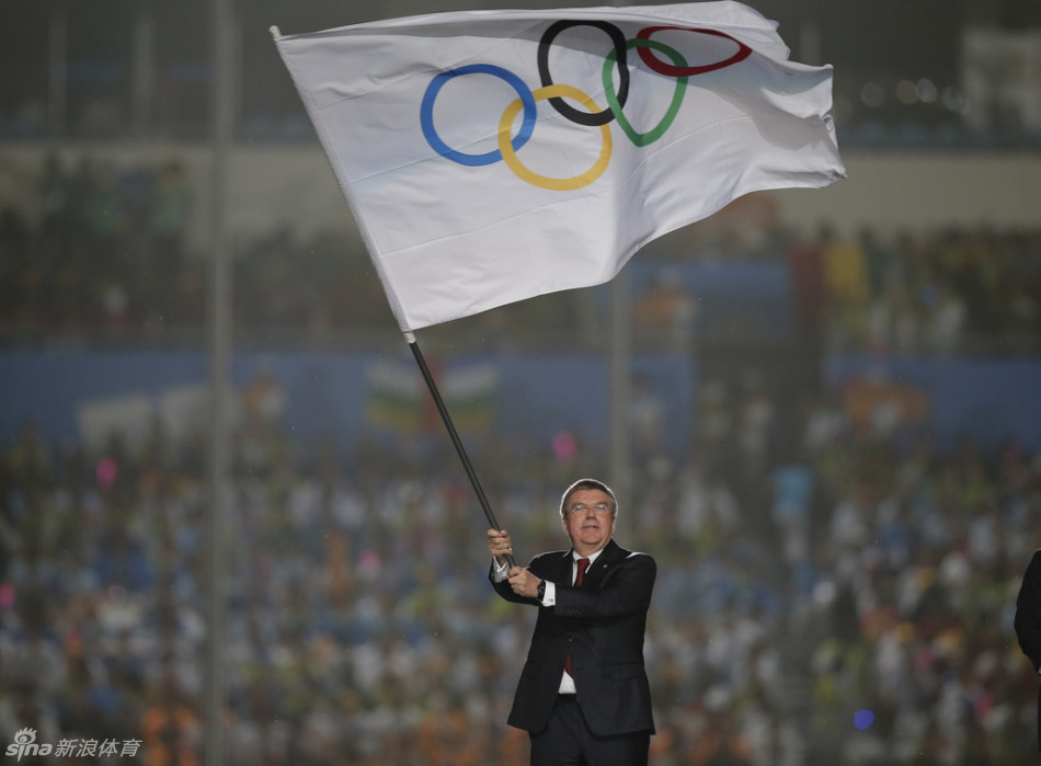 �Ͼ����W���]Ļʽ�A�M��Ļ �ͺ�ʢٝ