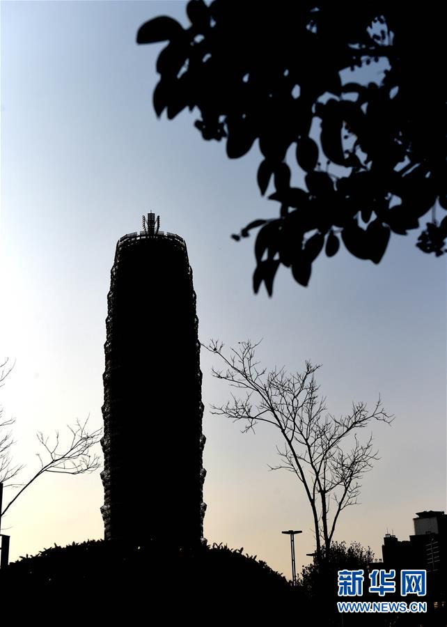 ���L�ϺϽM��������_��